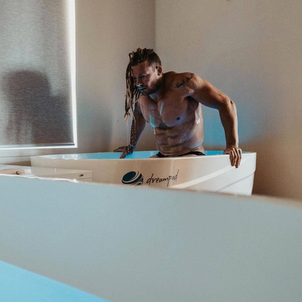 Dream Pod Ice Bath with Chiller